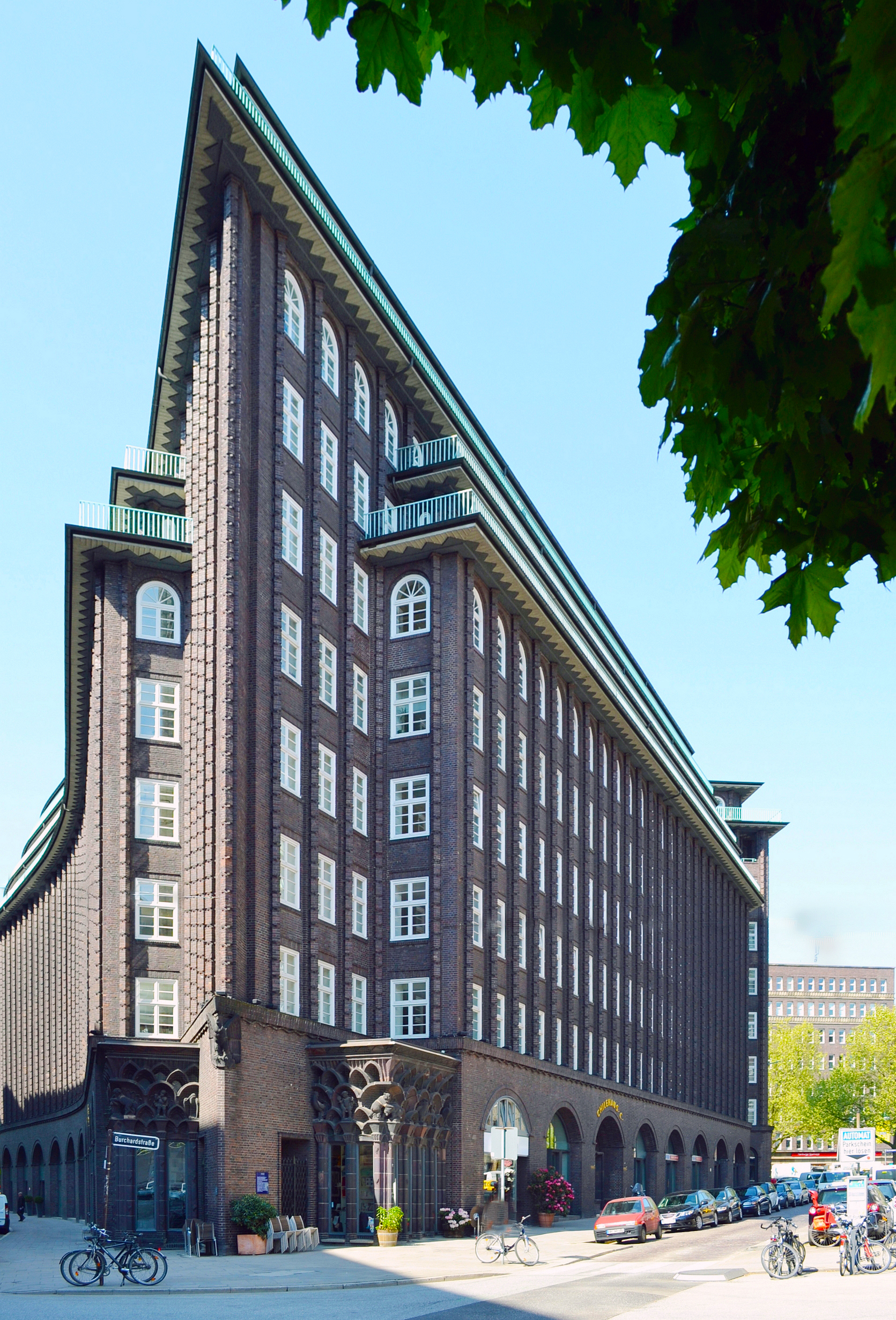 Chilehaus Hamburg Kontorhaus Bueros mieten Hamburg Innenstadt